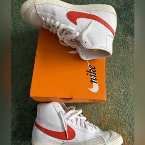 MENS NIKE BLAZERMID 77 VNTG SHOES FOR SALE SIZE 10!!